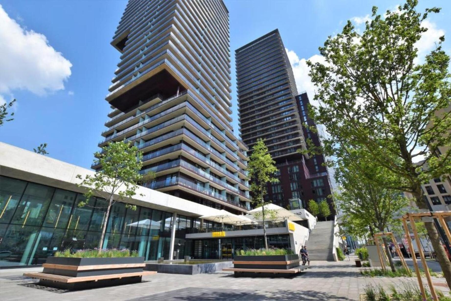 Panorama Sky Apartment I Rooftop Pool I Metro Station ウィーン エクステリア 写真
