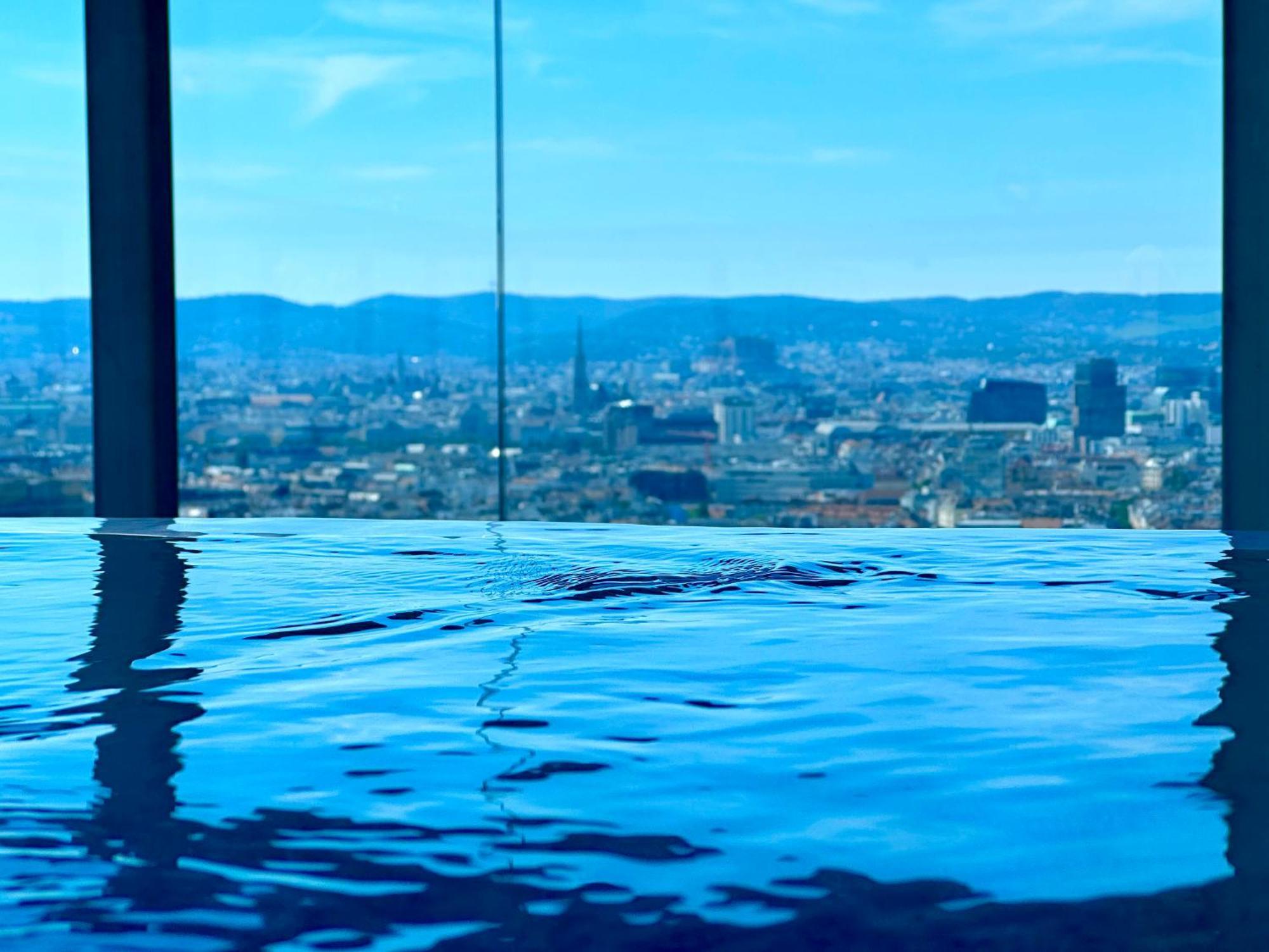 Panorama Sky Apartment I Rooftop Pool I Metro Station ウィーン エクステリア 写真